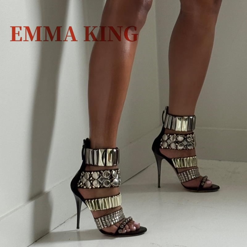 Gladiator Sandal Women - Schwarz verzierte Knöchelriemensandalen für den Sommer,
