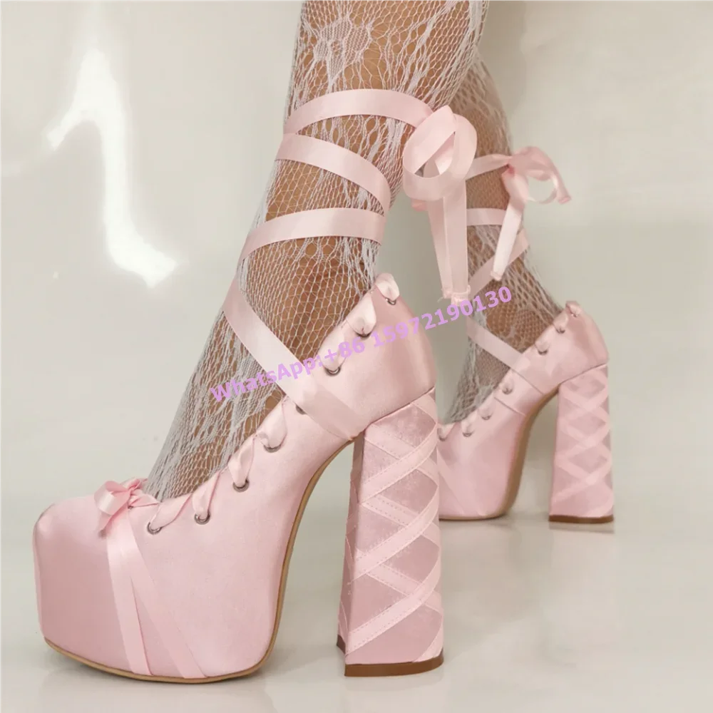 Rote Satinband-Plattform-Pumps – Ribbon Tie Heel Bewertung und Preis