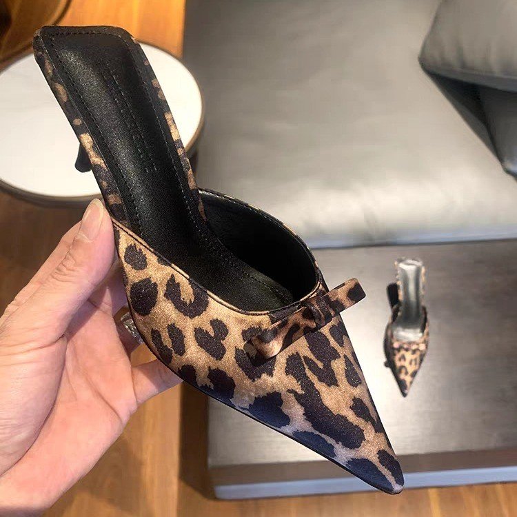 Damen-Slipper mit Leopardenmus – Leopard Print Heels Bewertung und Preis